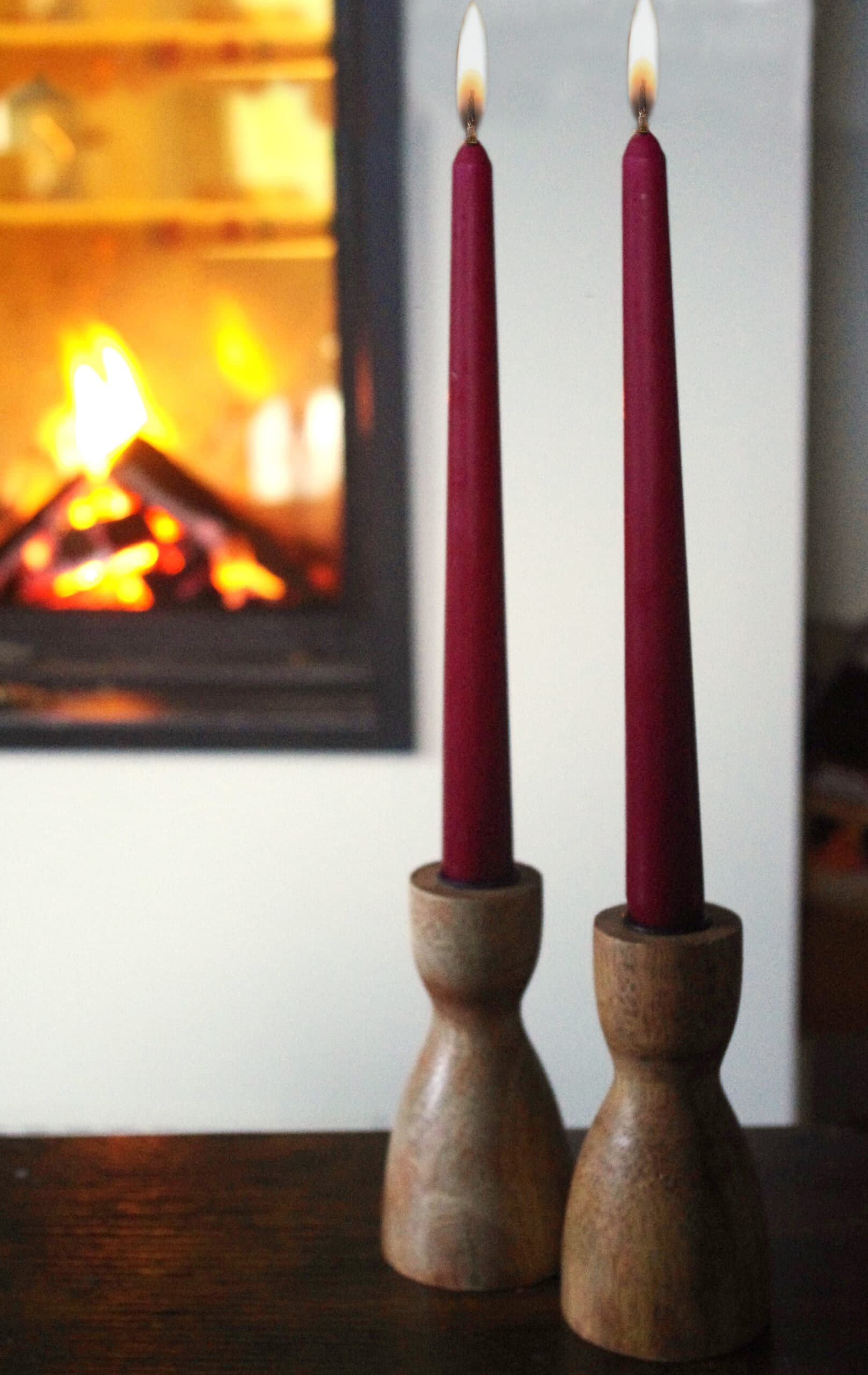 Gotische Spitzkerze 23x250 mm / Bordeaux